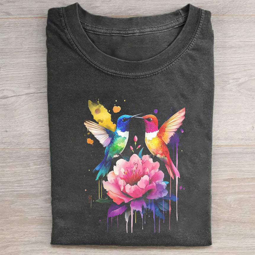 Short Sleeve Black T-Shirt with Colorful Hummingbird and Flower Print for Casual Wear