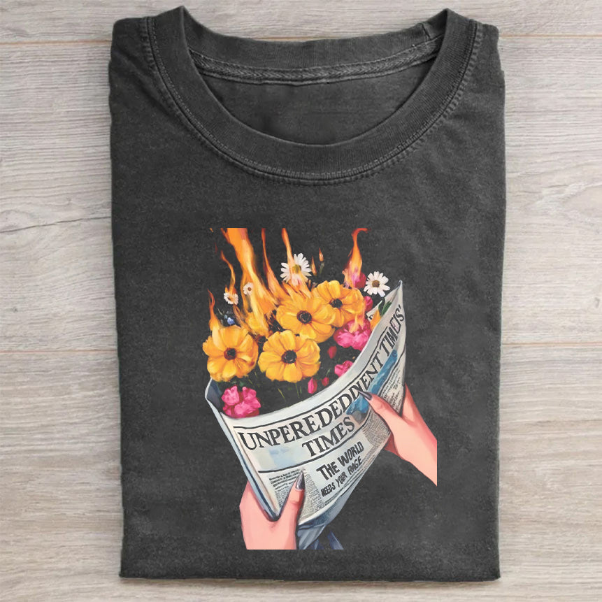 Unisex Graphic T-Shirt with Newspaper and Floral Design for Men Women Casual Wear T-Shirt