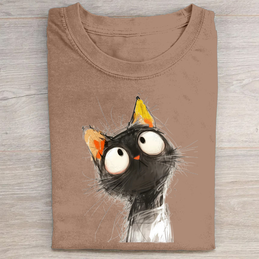 Cute Cat with Big Eyes Graphic Print T-Shirt