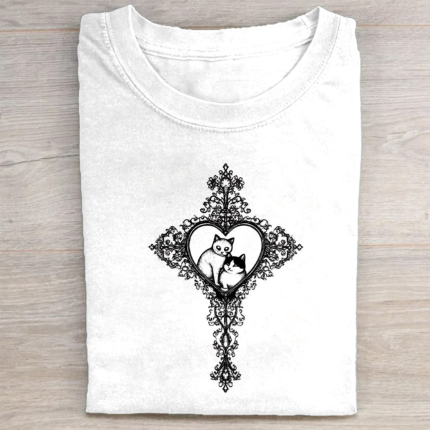 Elegant Gothic Cross Heart Design Men's Fashion T-Shirt