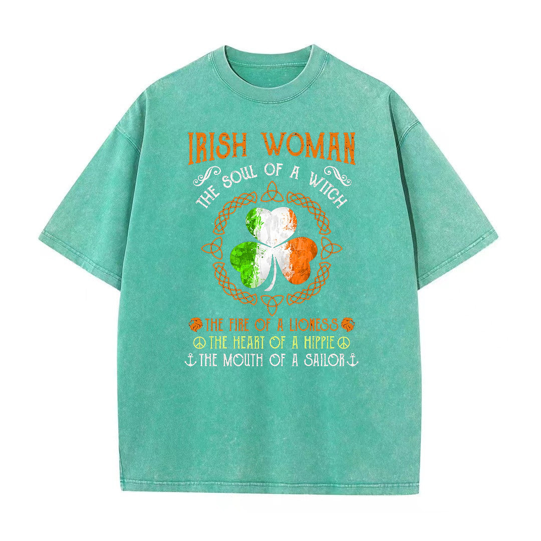 Retro St. Patrick's Day The Soul Of A Witch Unisex T-Shirt - heygraff