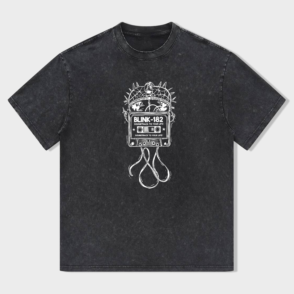 Retro Graphic T-Shirt Black Vintage Cassette Tape Design for Casual Wear
