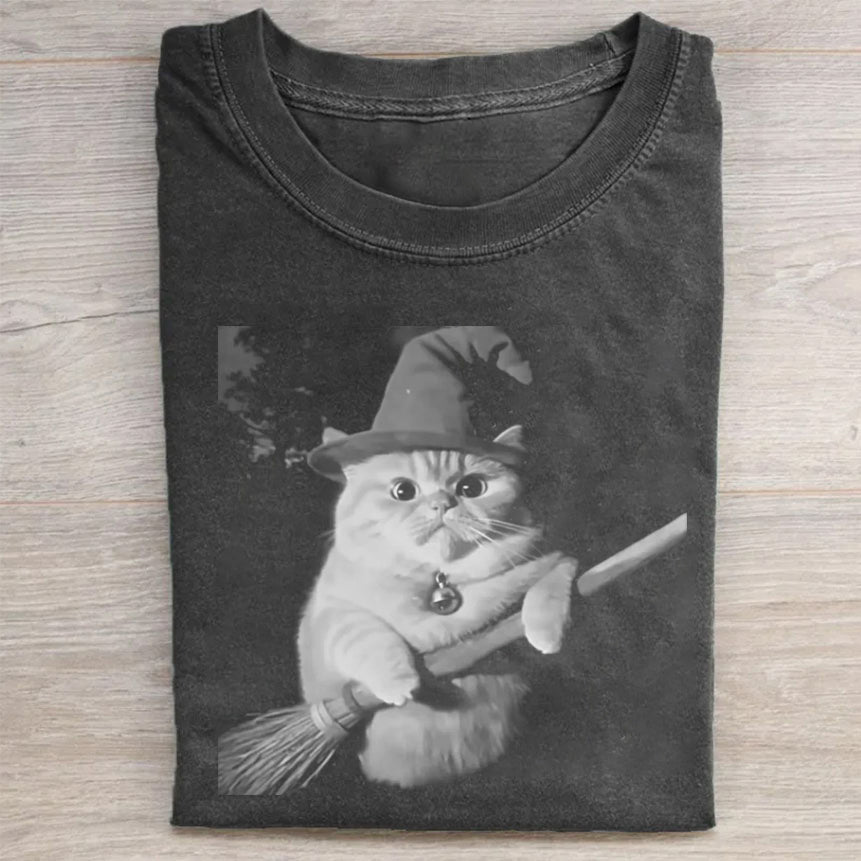 Witch Cat Holding Broomstick Graphic Print T-Shirt