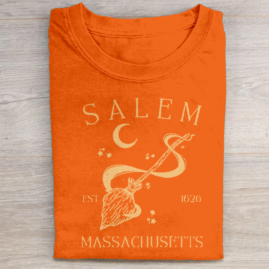Salem Massachusetts Witch Hat Moon Stars Graphic Print T-Shirt