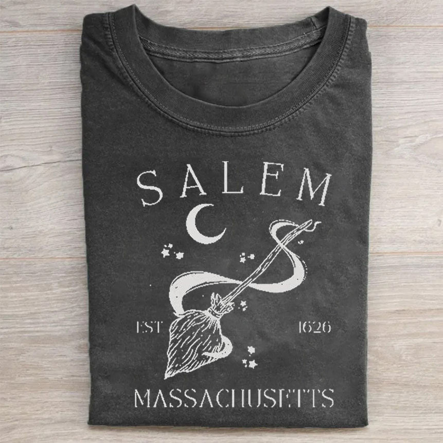 Salem Massachusetts Witch Hat Moon Stars Graphic Print T-Shirt
