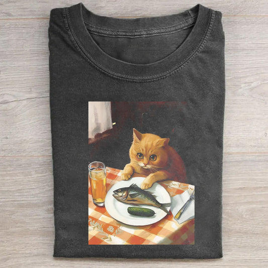 Cute Cat with Fish Print Casual T-Shirt