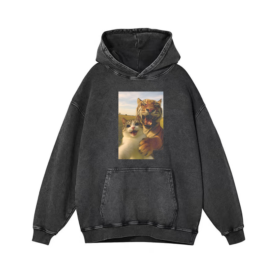 Tiger and Cat Selfie Print T-shirt