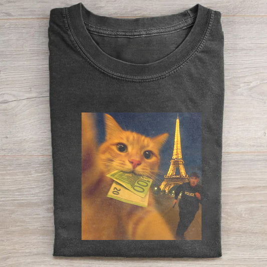 Cat Taking Selfie with Police Funny T-Shirt