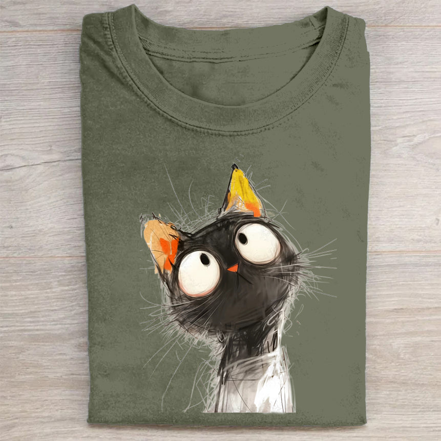 Cute Cat with Big Eyes Graphic Print T-Shirt