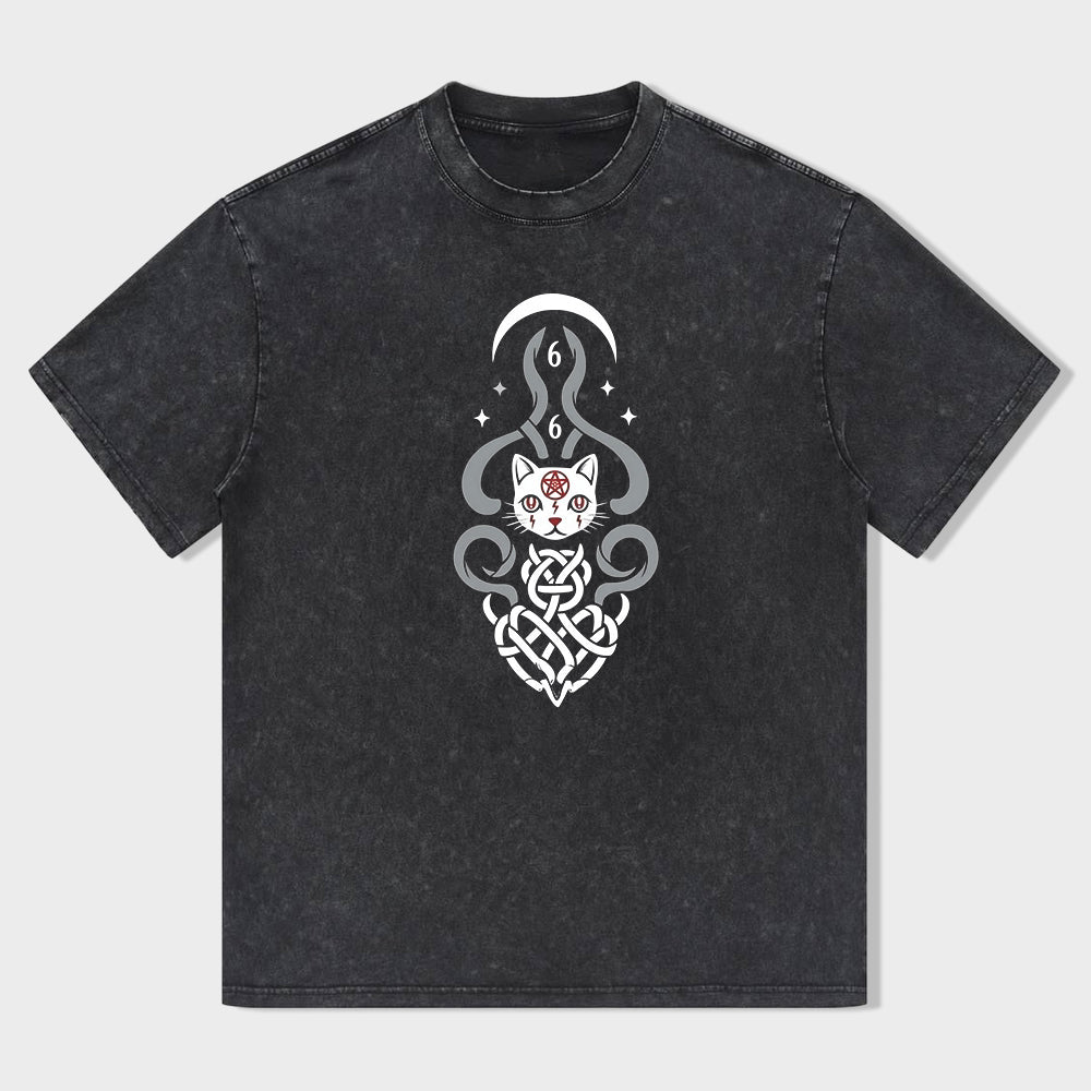Cute Cat Celtic Knot Design Graphic T-Shirt