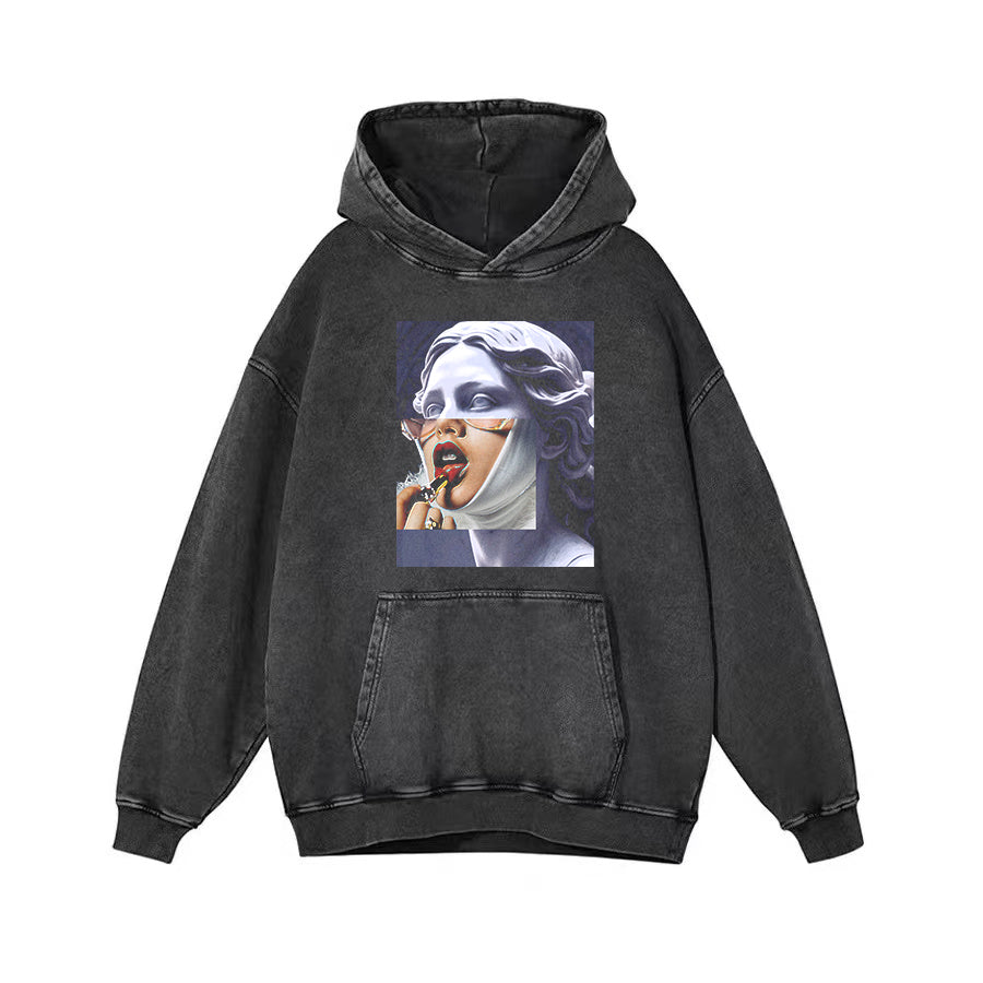 Vintage Graphic T-Shirt with Classic Art Print Women's Fashion Tee