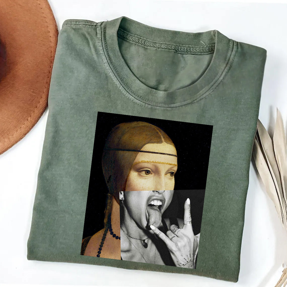 Artistic Graphic Print T-Shirt with Unique Design for Men Women Casual Wear Fashion Tee
