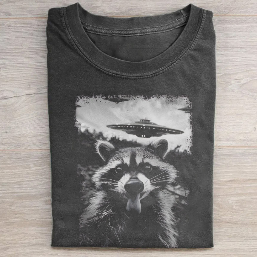 Raccoon Taking Selfie with UFOs Funny T-Shirt/Sweatshirt - heygraff