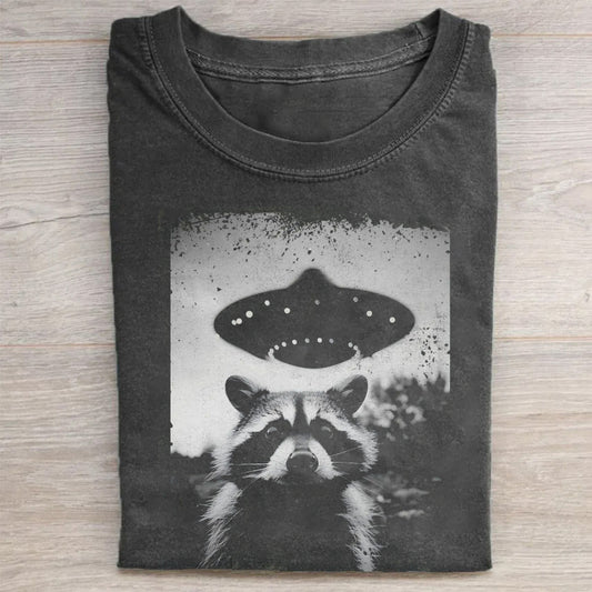 Raccoon Taking Selfie with UFOs Funny T-Shirt/Sweatshirt - heygraff