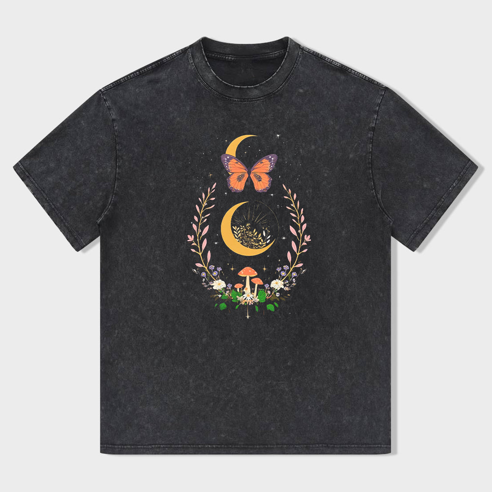 Short Sleeve Black T-Shirt with Crescent Moon Butterfly Floral Print for Casual Wear