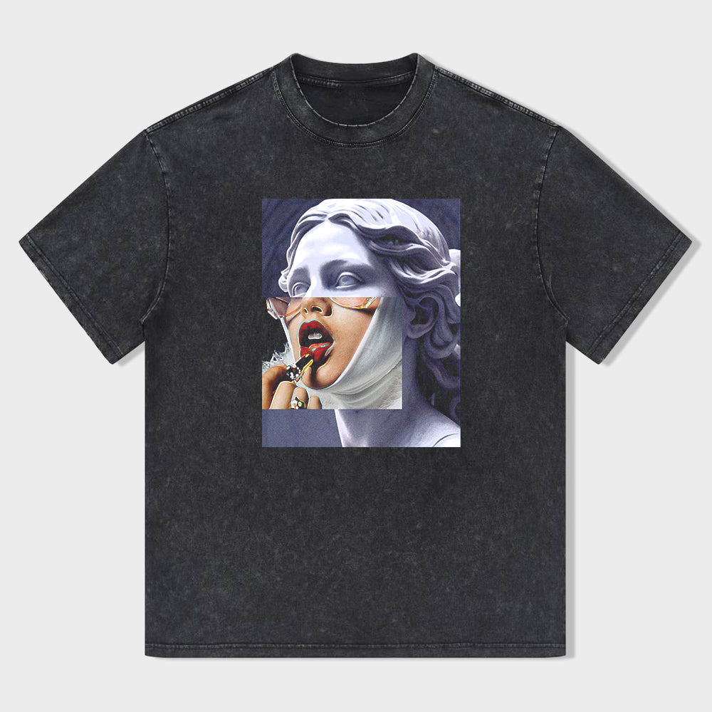 Vintage Graphic T-Shirt with Classic Art Print Women's Fashion Tee