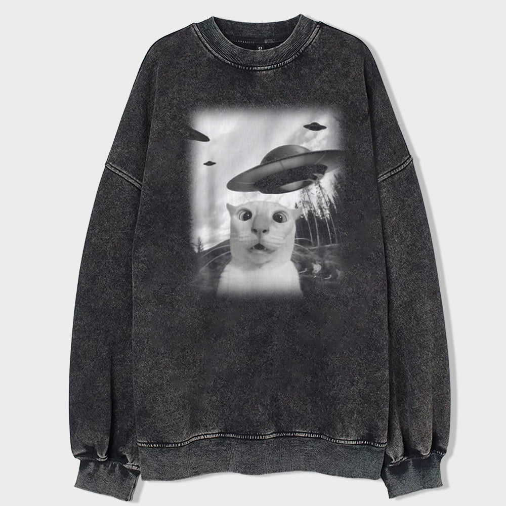 Cat Selfie With UFO Art Acid Wash Sweatshirt - heygraff